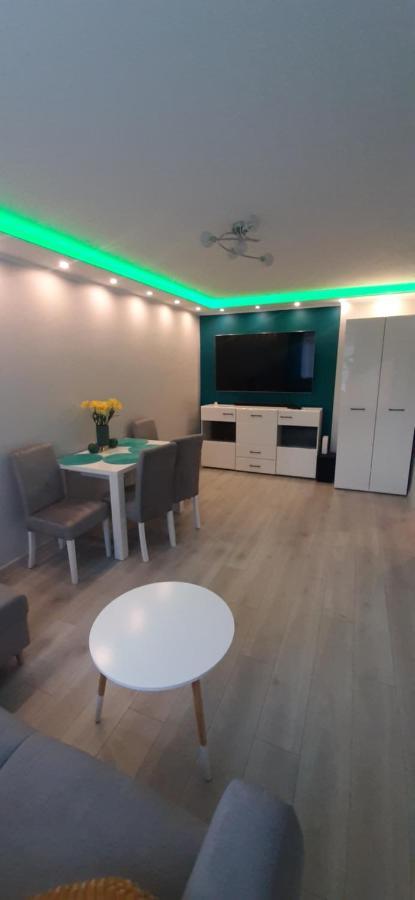 אוסטקה Apartament Przy Promenadzie Usteckiej מראה חיצוני תמונה